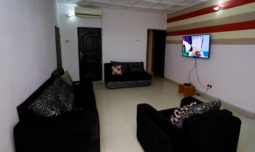Newly Built Room Self Con Available @ Iraye